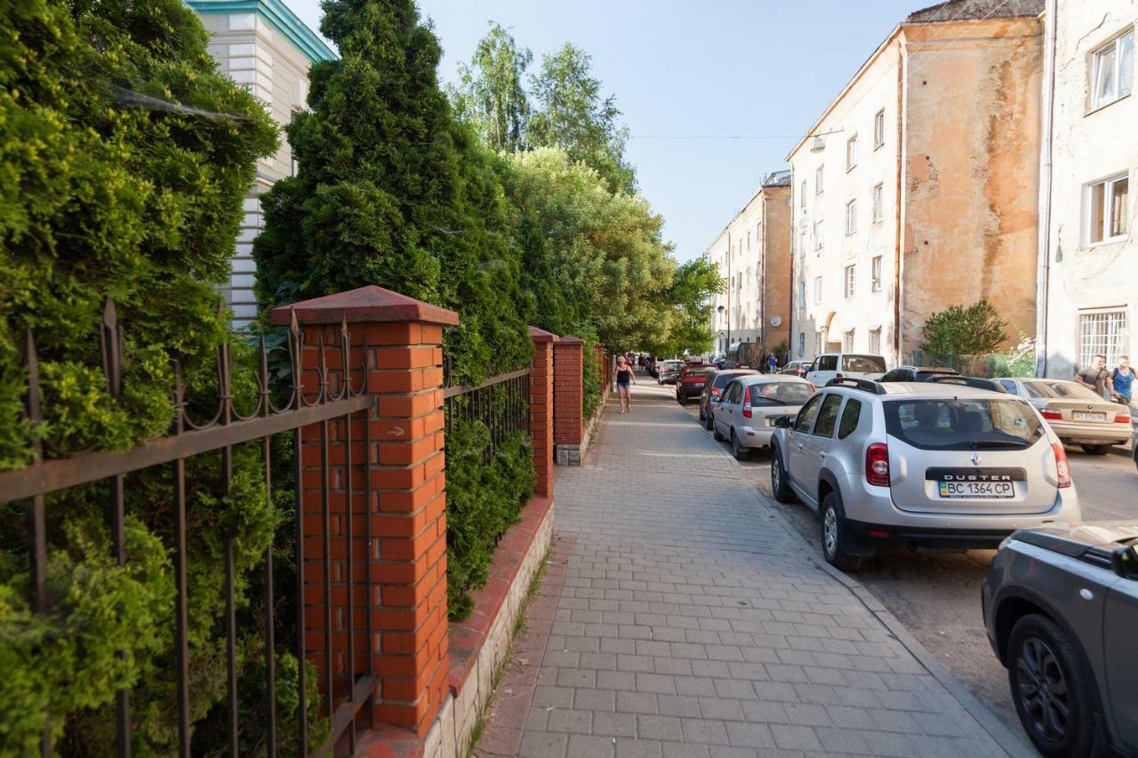 Delux Leopolli Apartments Near Shopping Mall Forum Lviv Dış mekan fotoğraf
