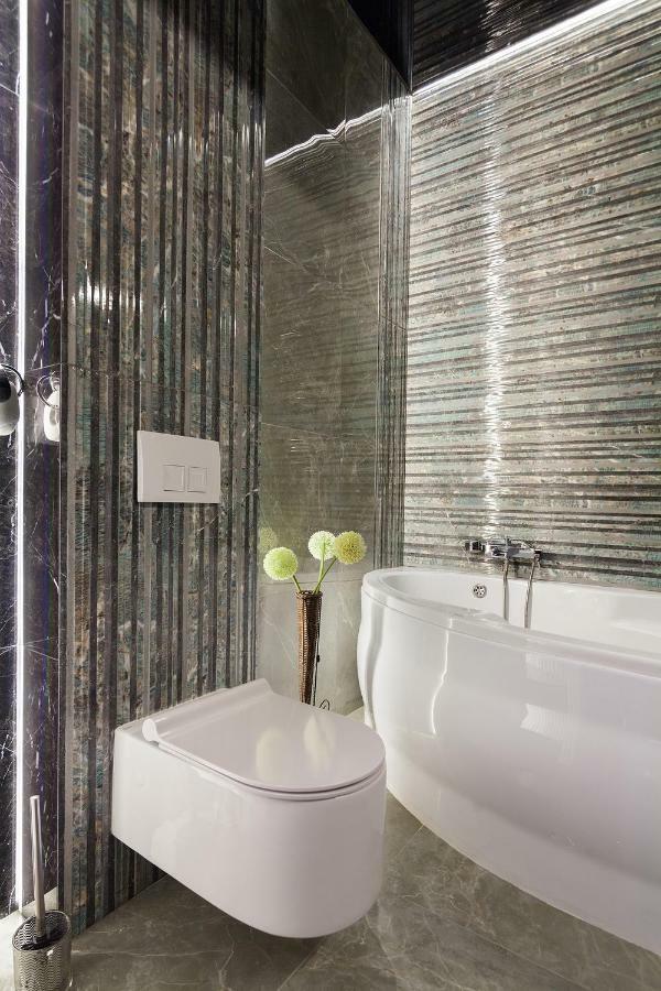 Delux Leopolli Apartments Near Shopping Mall Forum Lviv Dış mekan fotoğraf